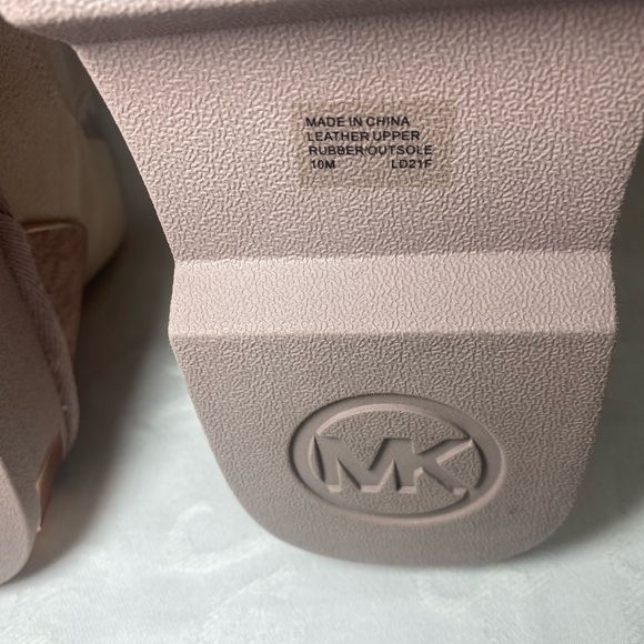 New Michael Kors Alfie Pink Fawn Rose Gold Suede Monogram Boot - Picture 13 of 15